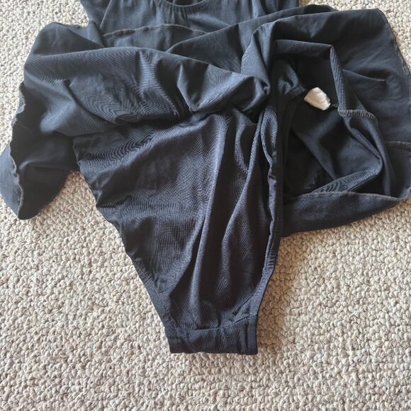 Vintage Givenchy Swimwear – Black Skirted One Piece | Size 12 | Union Made - Picture 8 of 14